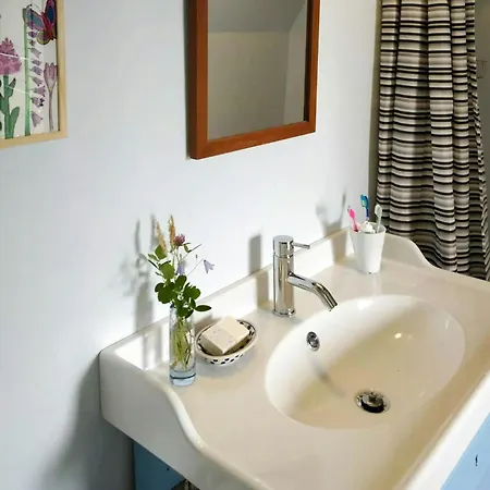 Charming Summer House From 1945 Сasa de vacaciones *