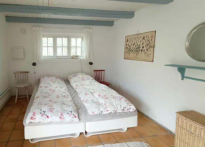 Charming Summer House From 1945 * Sønder Ydby